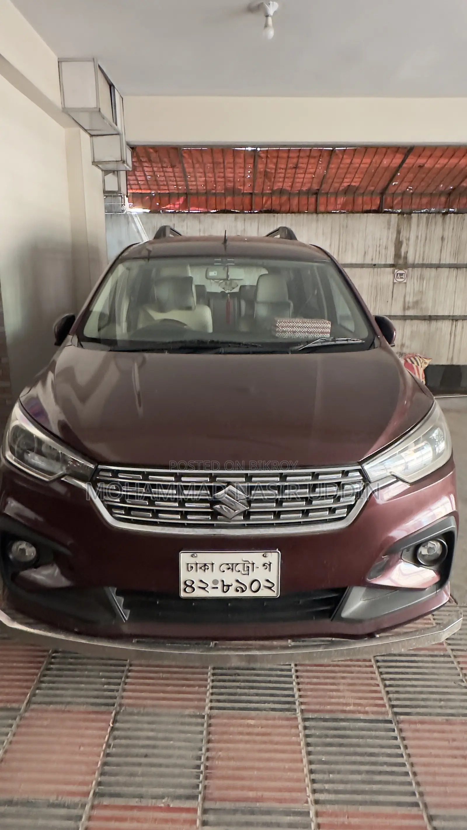 সুজুকি এর্টিগা ২০১৯ লাল