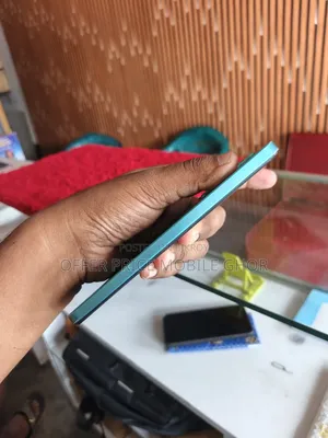 রিয়েলমি ১৪ ১২৮ জিবি ব্ল্যাক
