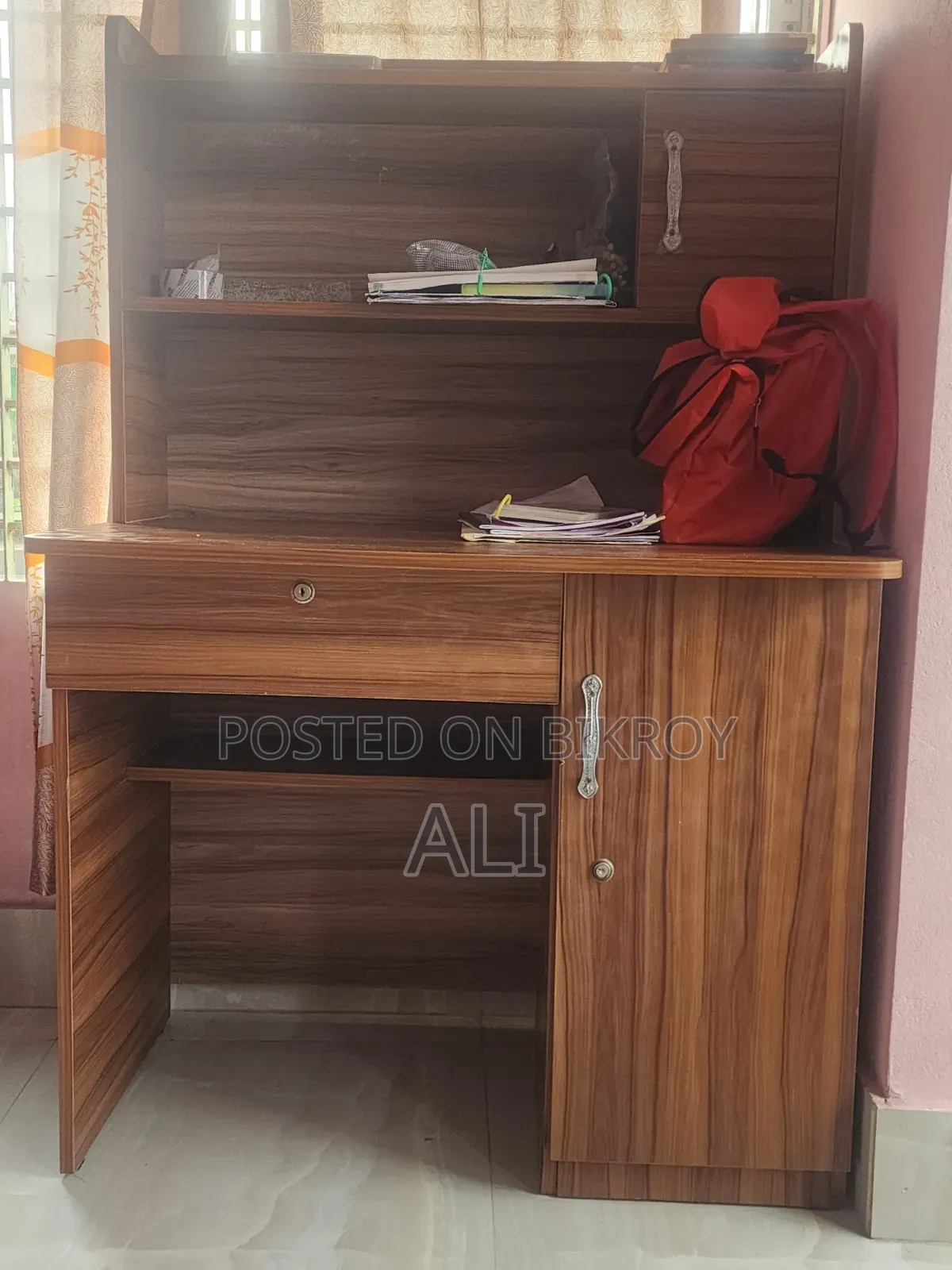 URGENT Sale Study Table