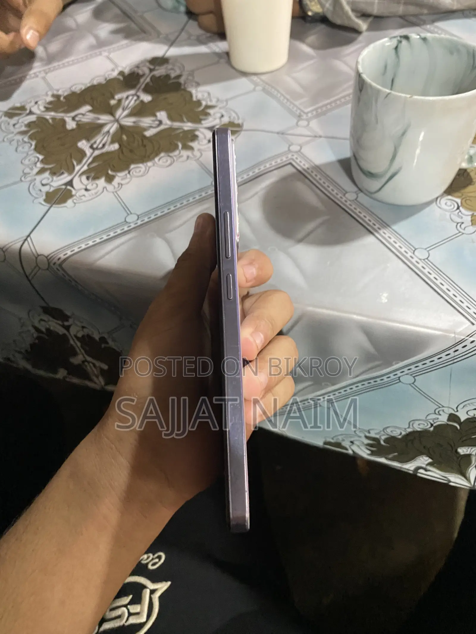 Vivo V27e 256 GB Silver