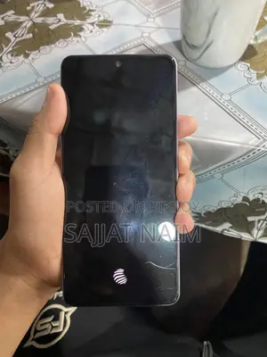 Vivo V27e 256 GB Silver