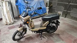 TVS XL 100 Comfort 2019 Gold