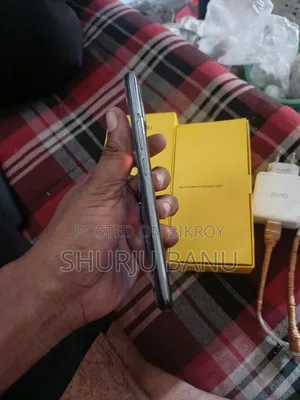 রিয়েলমি ৮ ৫জি ১২৮ জিবি কালো
