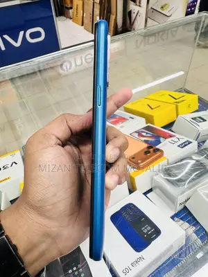 Realme 5i 64 GB Blue