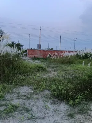 Block-P, 40/25 Feet Road Corner 5 Katha Plot Sale