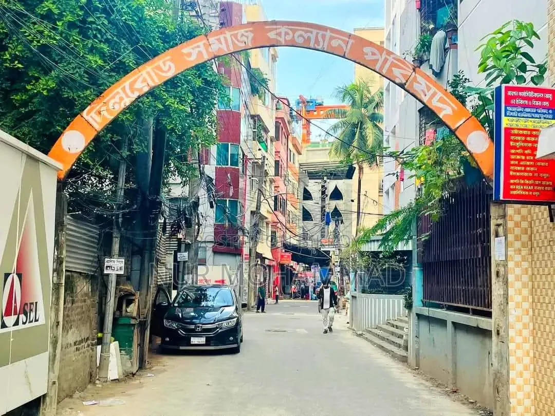 মগবাজারের শেখ খায়রুদ্দিনে সাজানো ৩-বেডরুমের অ্যাপার্টমেন্ট ভাড়া দেওয়া হবে