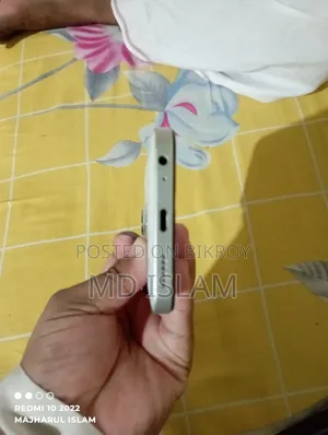New Tecno Spark Go 64 GB White