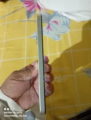 New Tecno Spark Go 64 GB White