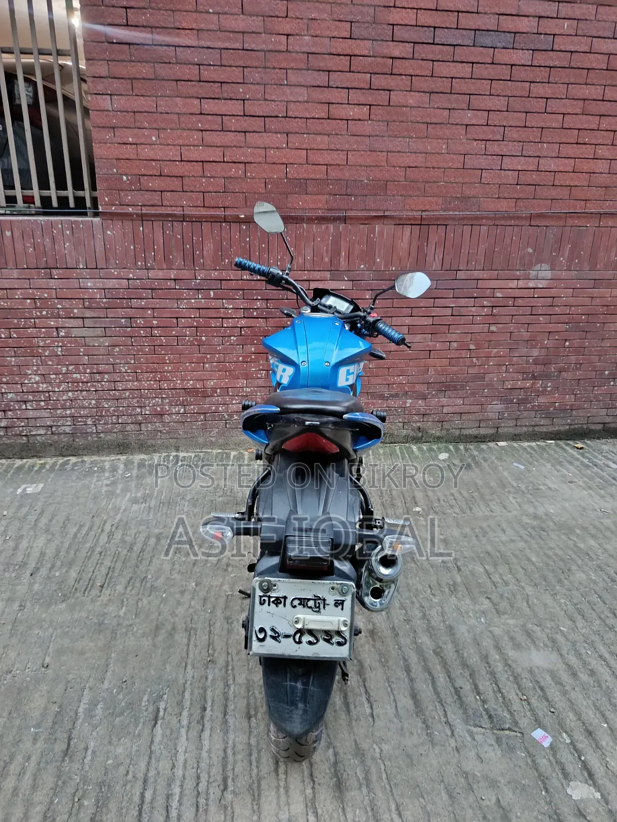 সুজুকি জিক্সার ২০১৮ ব্লু