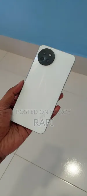 আইটেল এস২৩ ১২৮ জিবি হোয়াইট