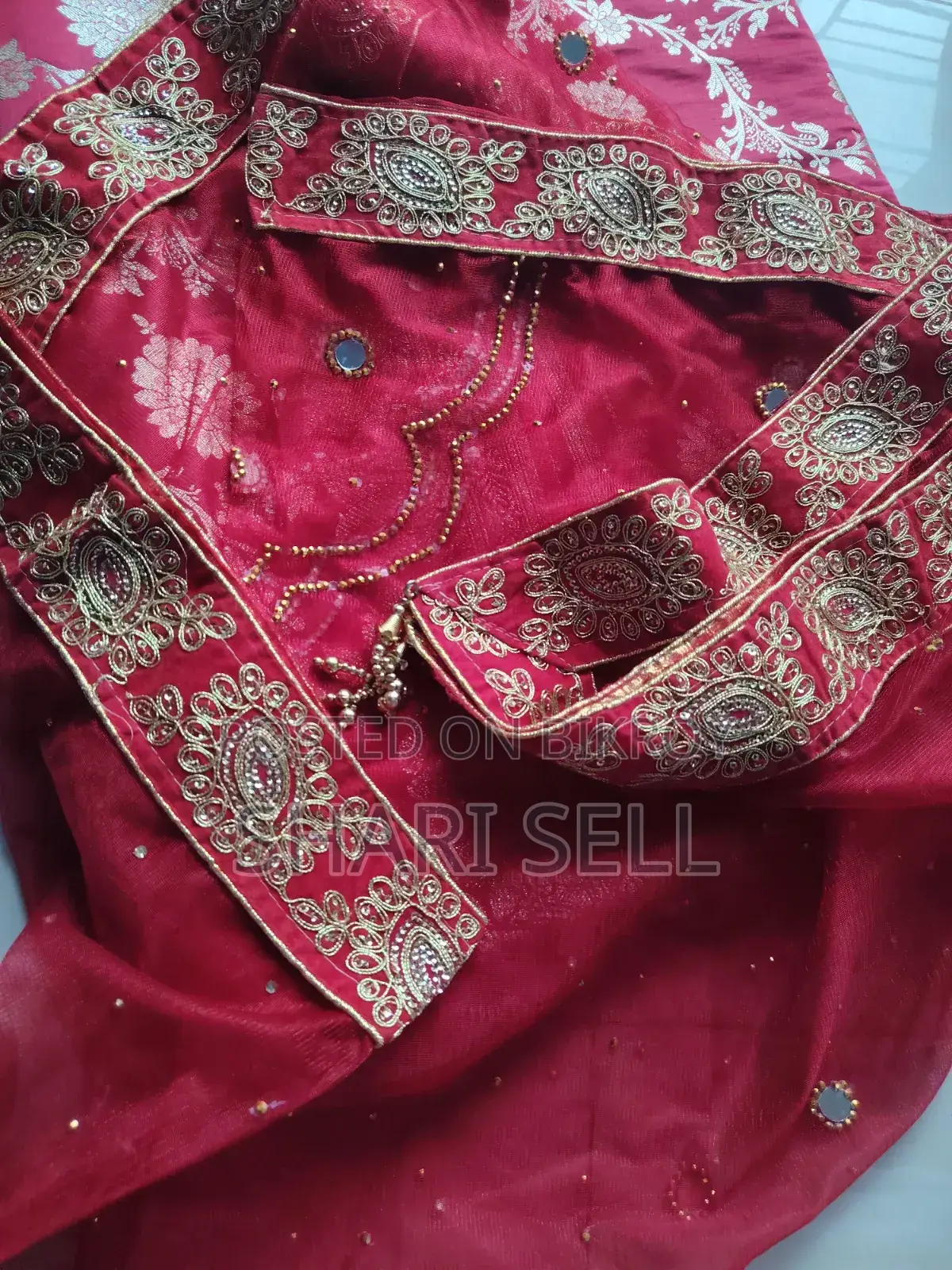 বিয়ের শাড়ি ওড়না
