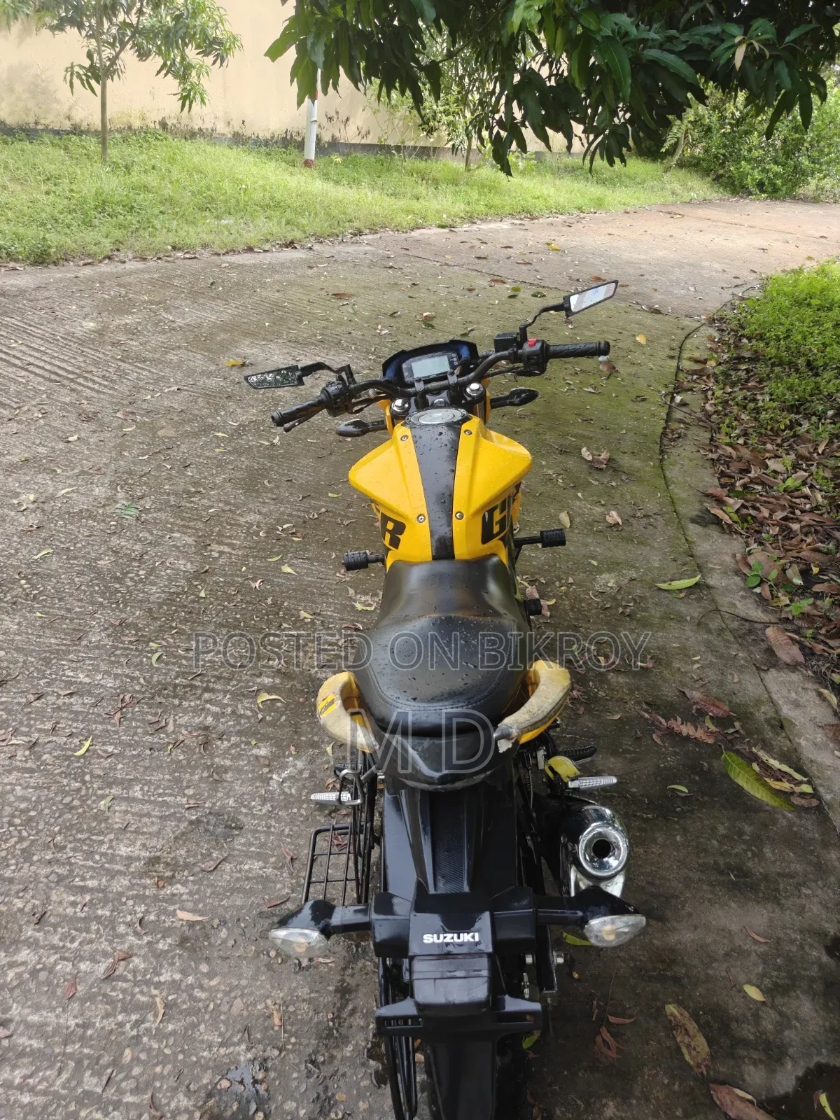 Suzuki Gixxer 2023 Yellow
