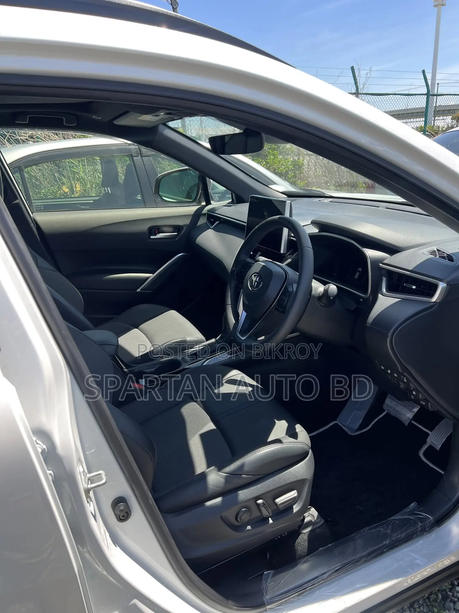 Toyota Corolla Cross 2024 Pearl
