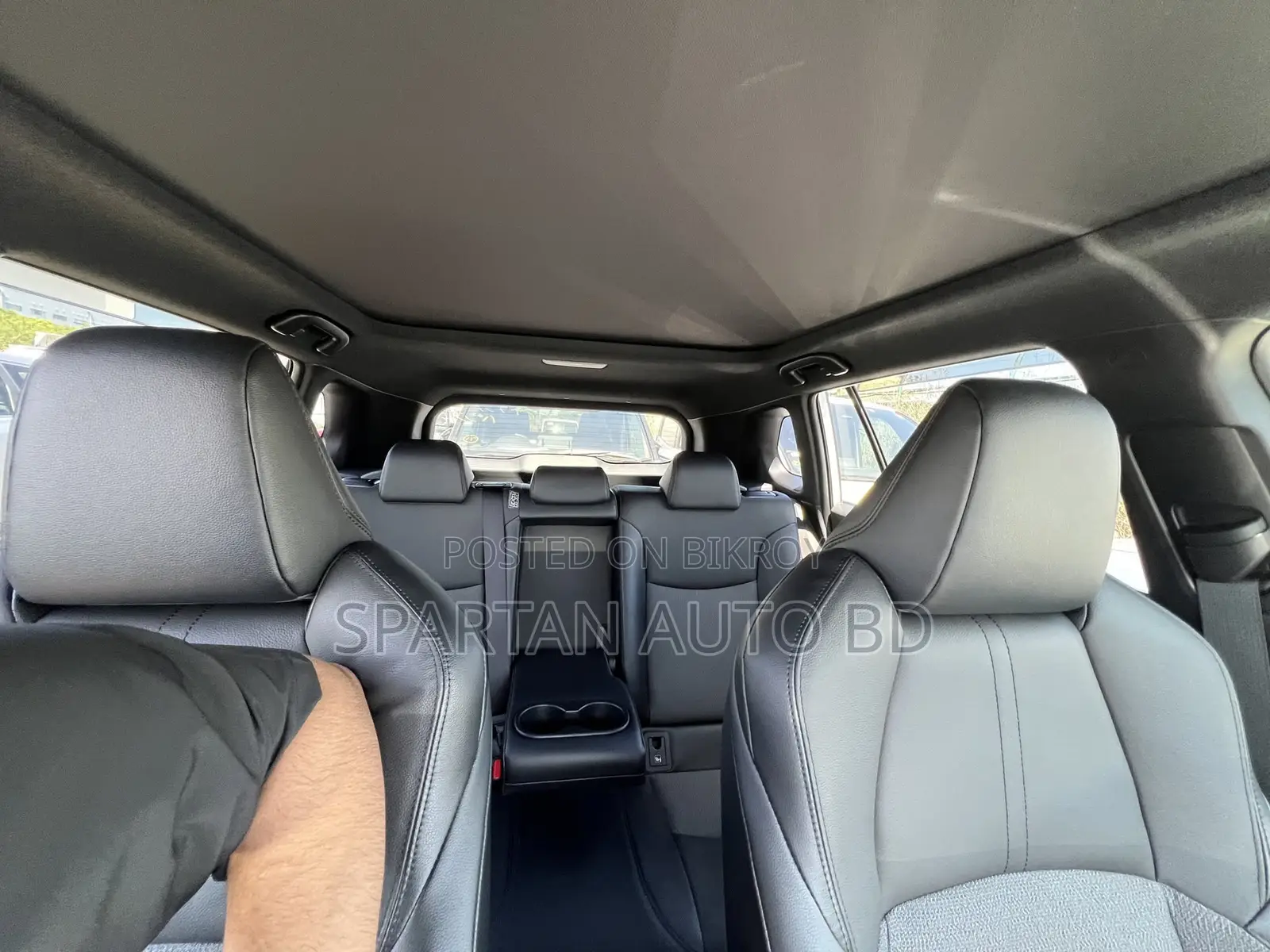 Toyota Corolla Cross 2024 Pearl