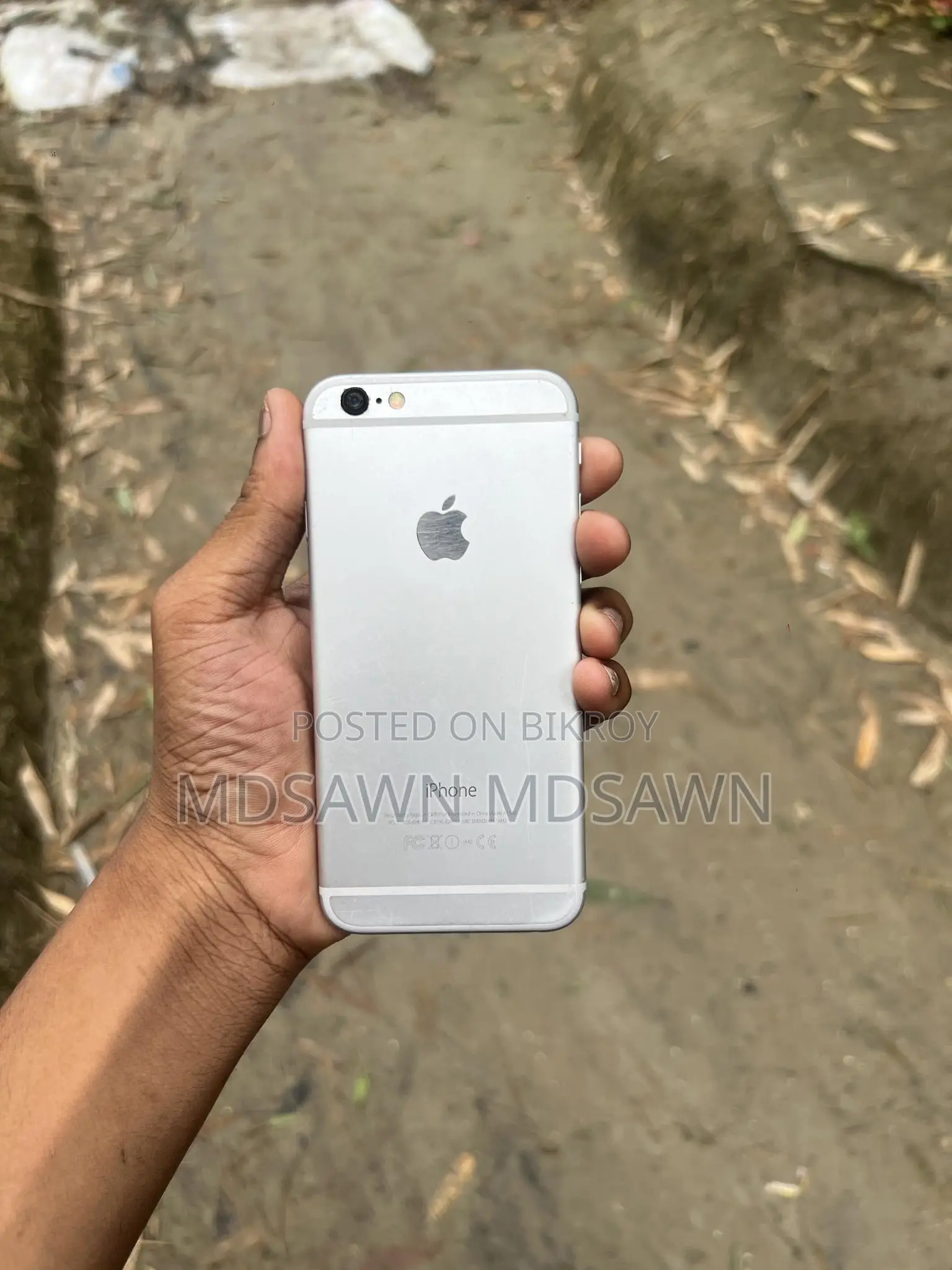 অ্যাপল আইফোন ৬ ৬৪ জিবি গোল্ড