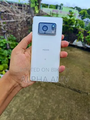 Sharp Aquos R6 128 GB White