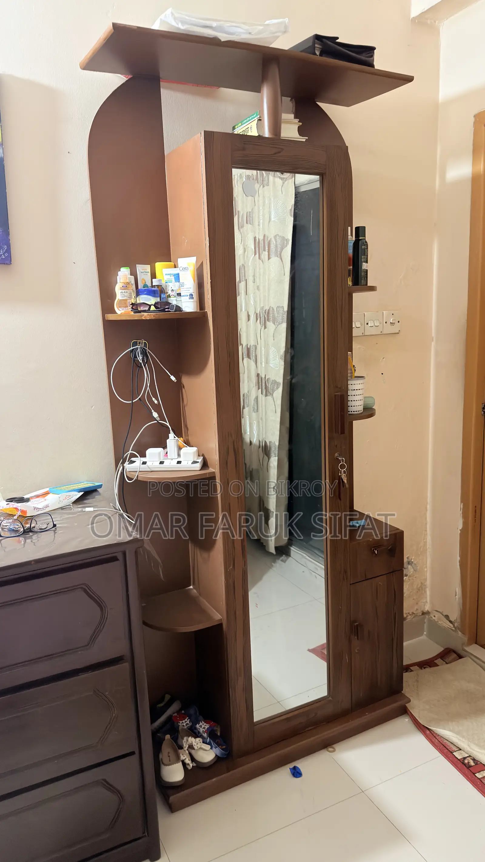 Dressing Table