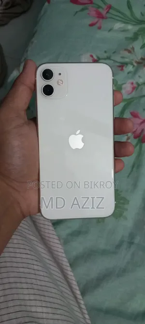 অ্যাপল আইফোন ১১ ১২৮ জিবি হোয়াইট