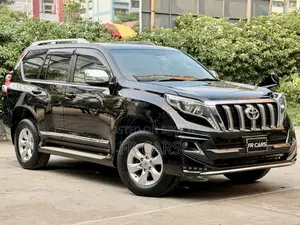 টয়োটা ল্যান্ড ক্রুজার প্রাডো ২.৭ আই ২০১১ কালো