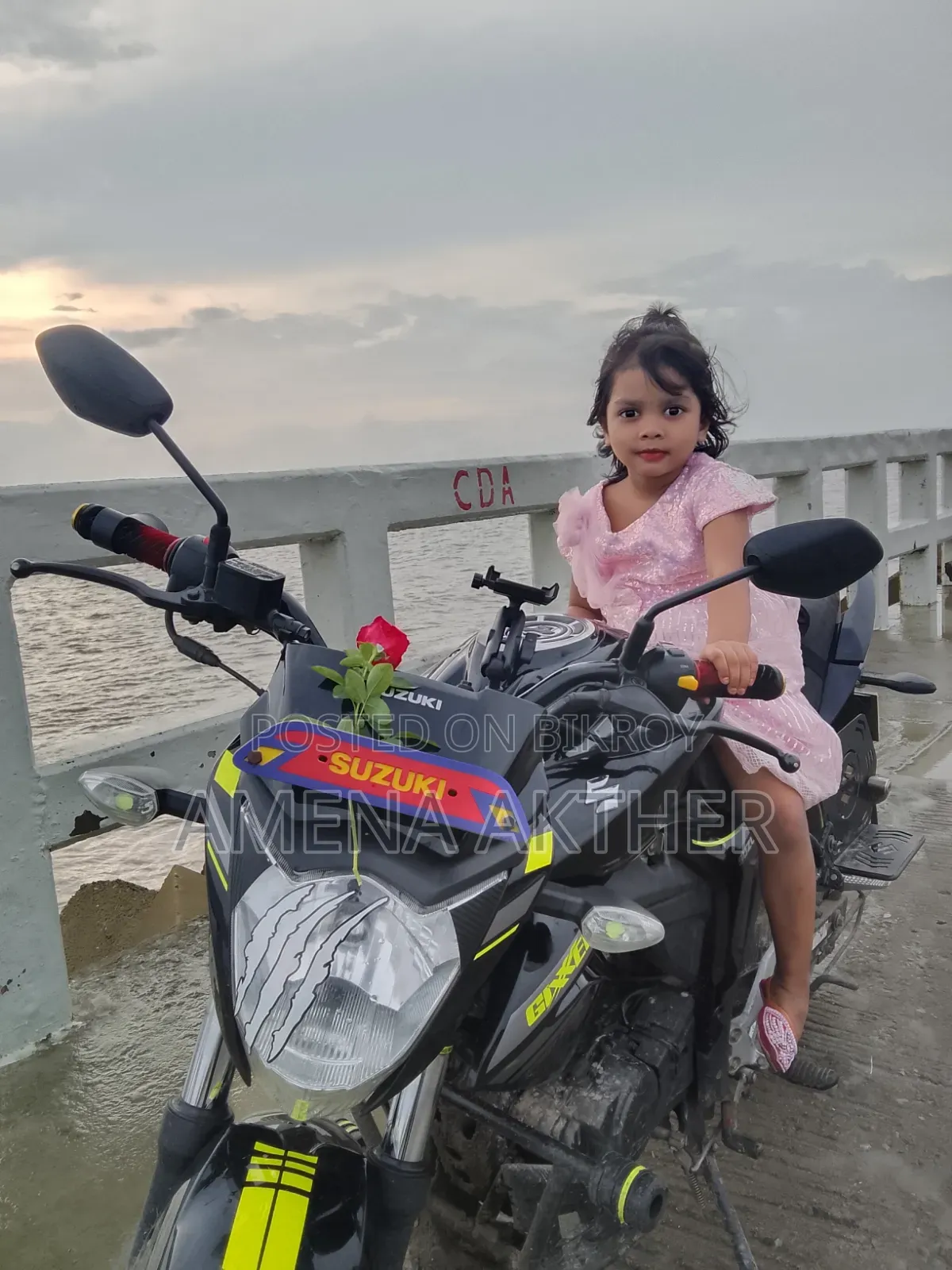 নতুন সুজুকি জিক্সার ২০২৬ কালো