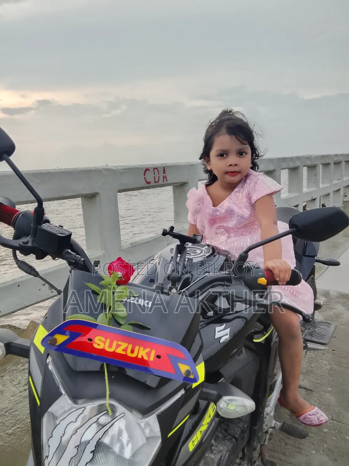 নতুন সুজুকি জিক্সার ২০২৬ কালো