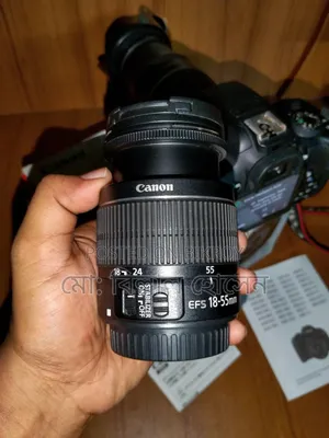 ক্যানন ডিএসএলআর ৭০০ডি ক্যামেরা