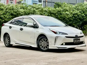 Toyota Prius 2020 Pearl