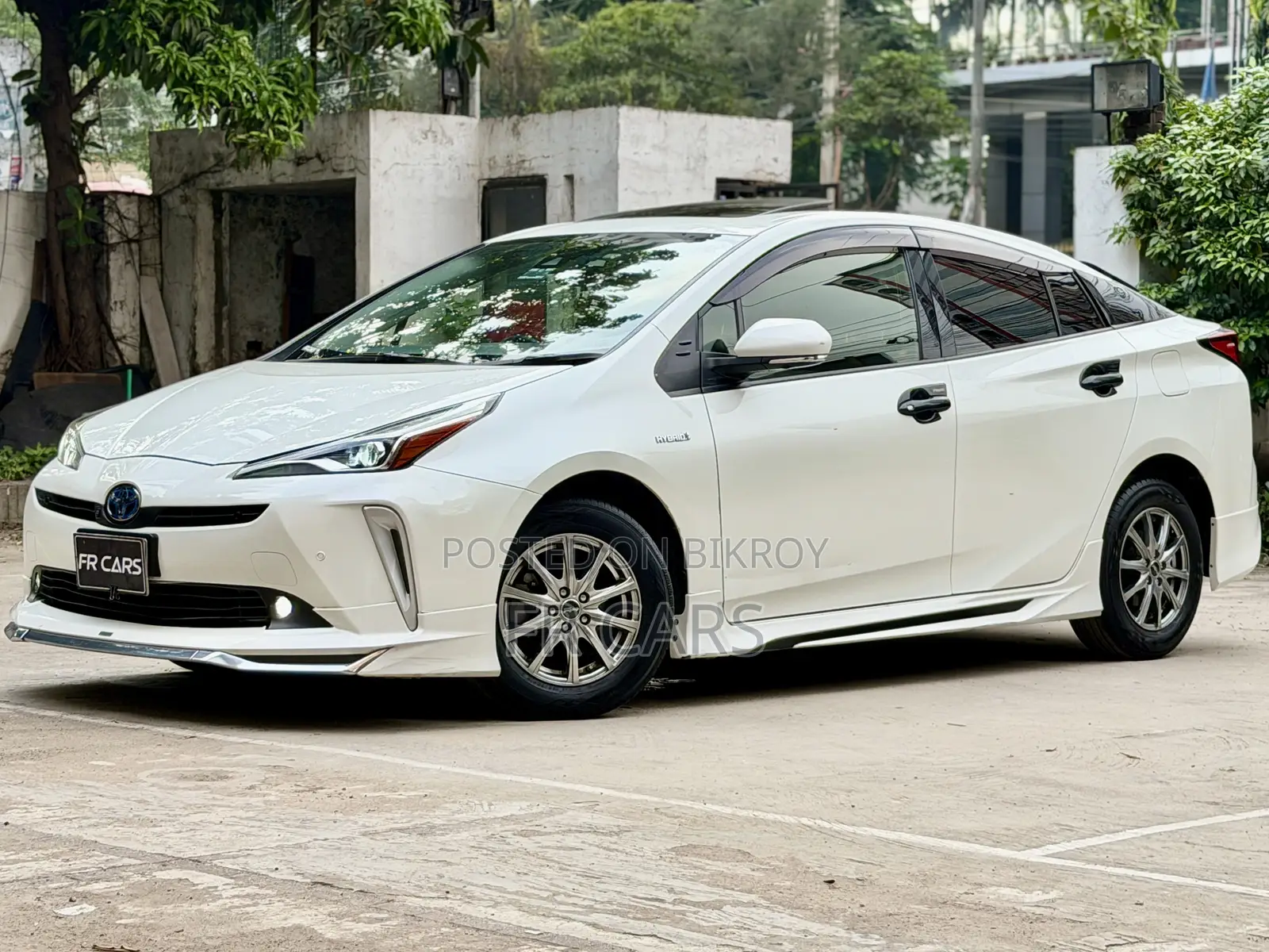 Toyota Prius 2020 Pearl