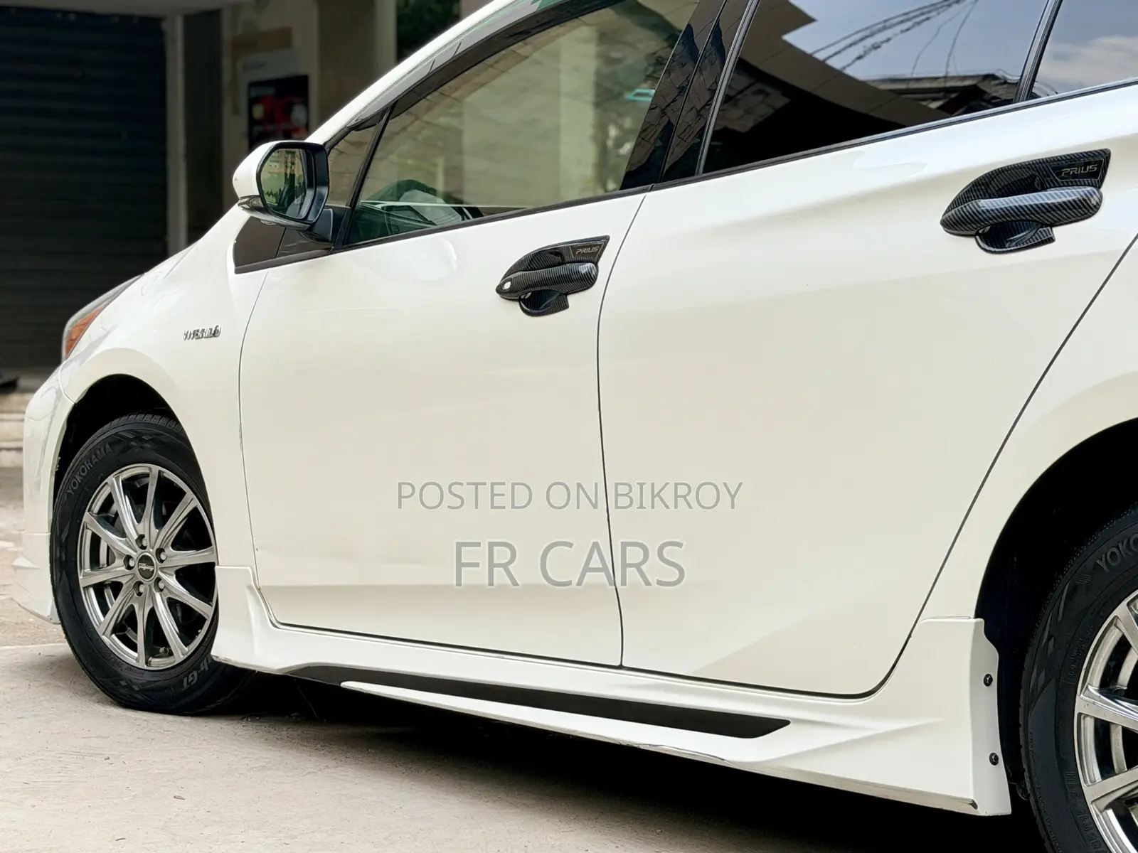 Toyota Prius 2020 Pearl