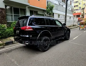 Mitsubishi Pajero 2012 Black
