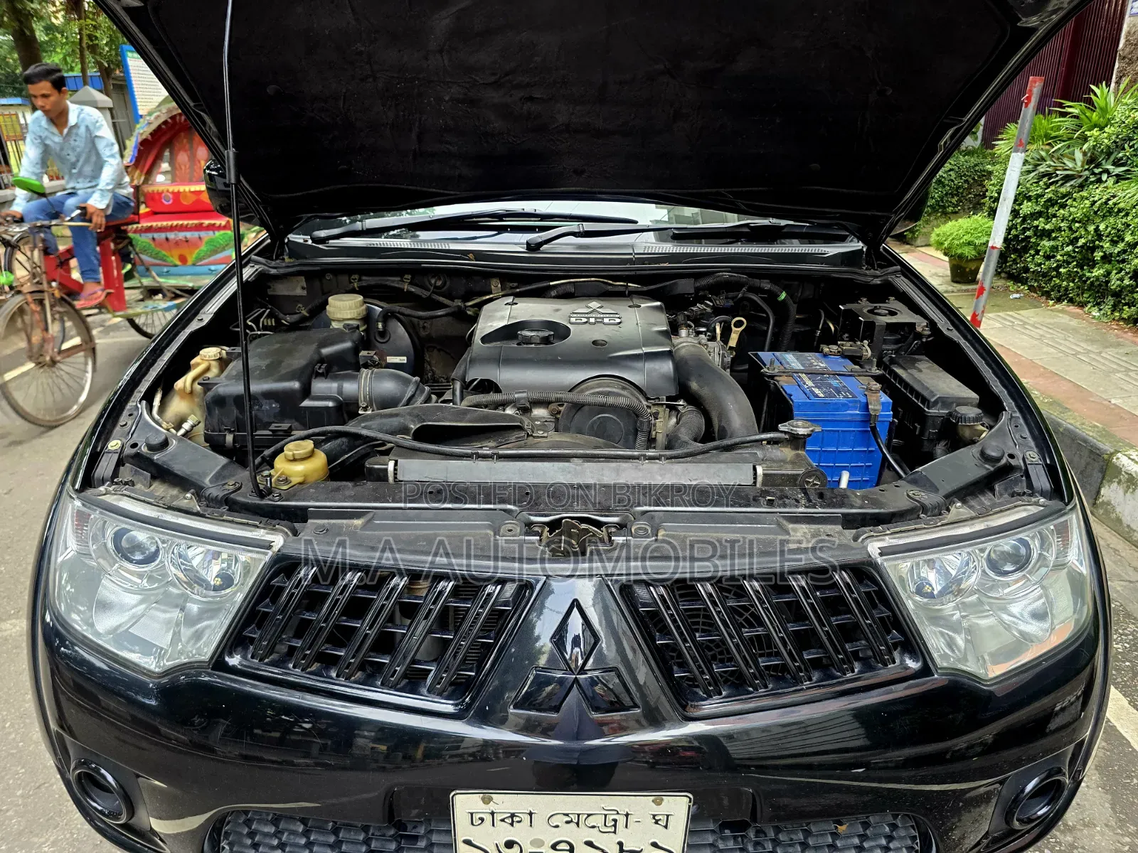 Mitsubishi Pajero 2012 Black