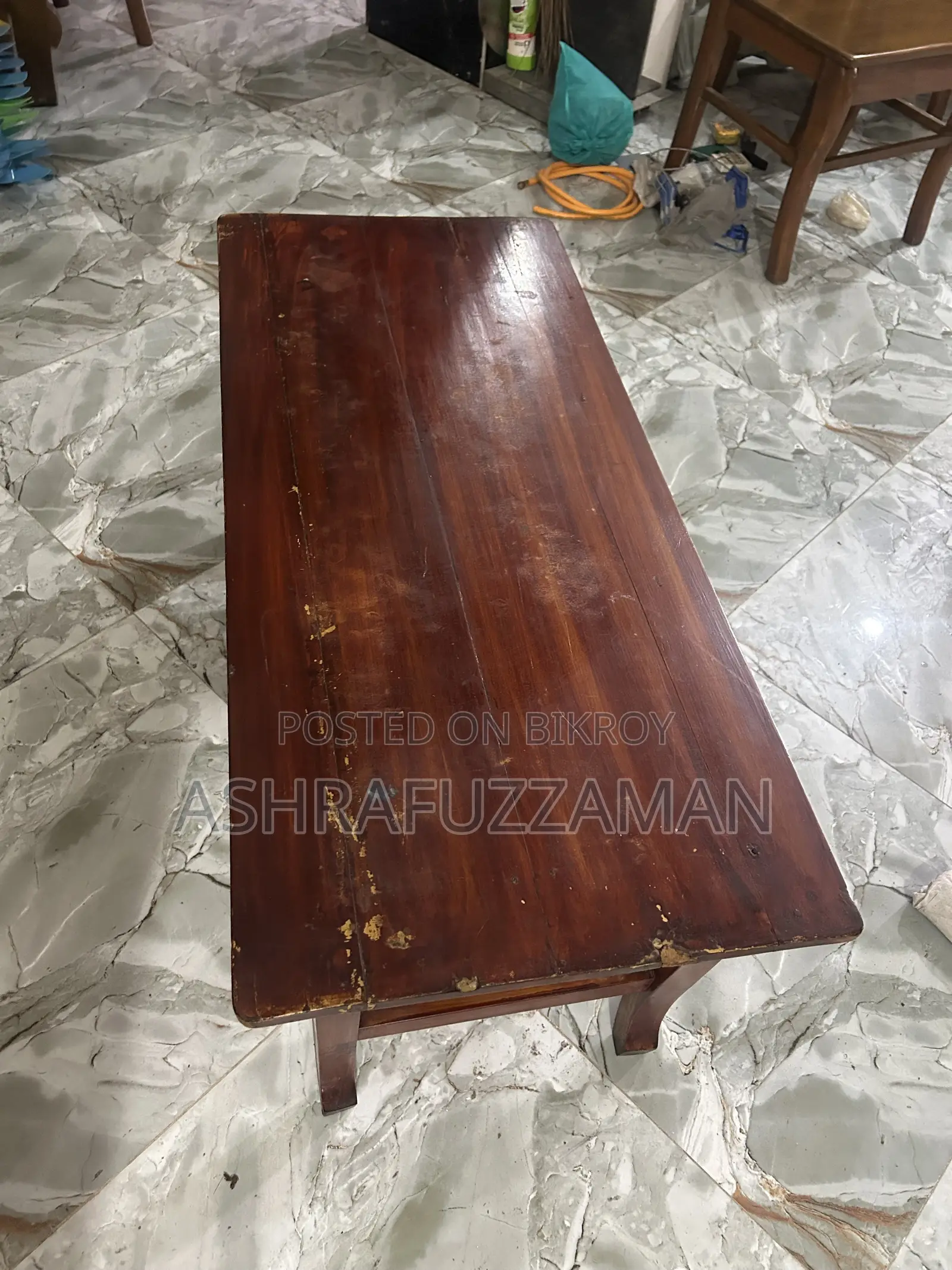 A wooden tea table will be sold of very good quality