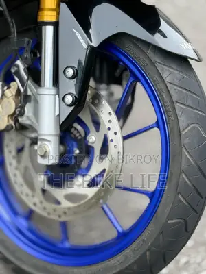 Yamaha R15M 2025 Silver