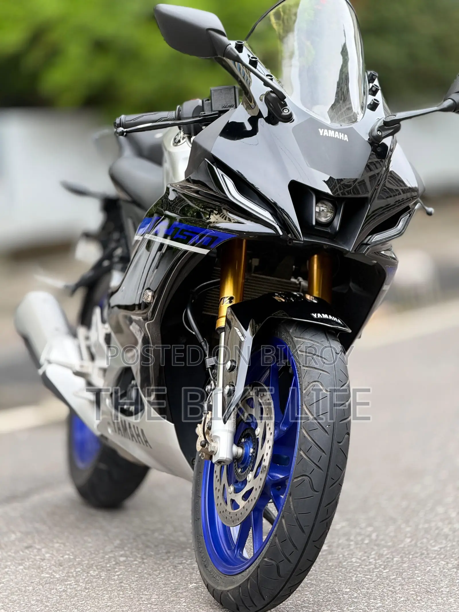 Yamaha R15M 2025 Silver