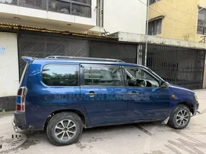 টয়োটা প্রোবক্স ১.৩ জিএল ২ডব্লিউডি ২০০৪ নীল