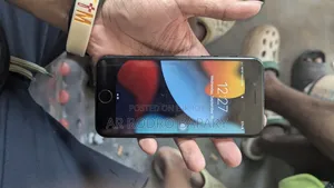 Apple iPhone 7 128 GB Black