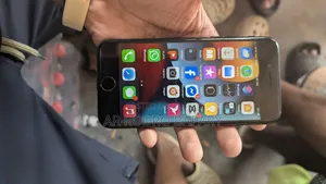 Apple iPhone 7 128 GB Black