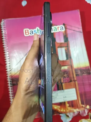 রিয়েলমি ১১ ১২৮ জিবি ব্ল্যাক