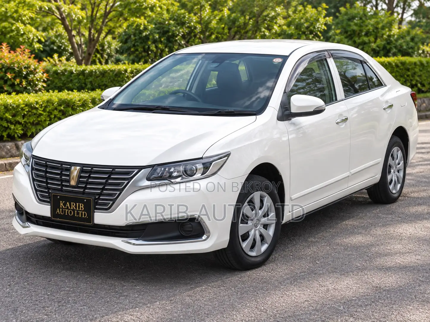 Toyota Premio 1.5 FWD 2020 White