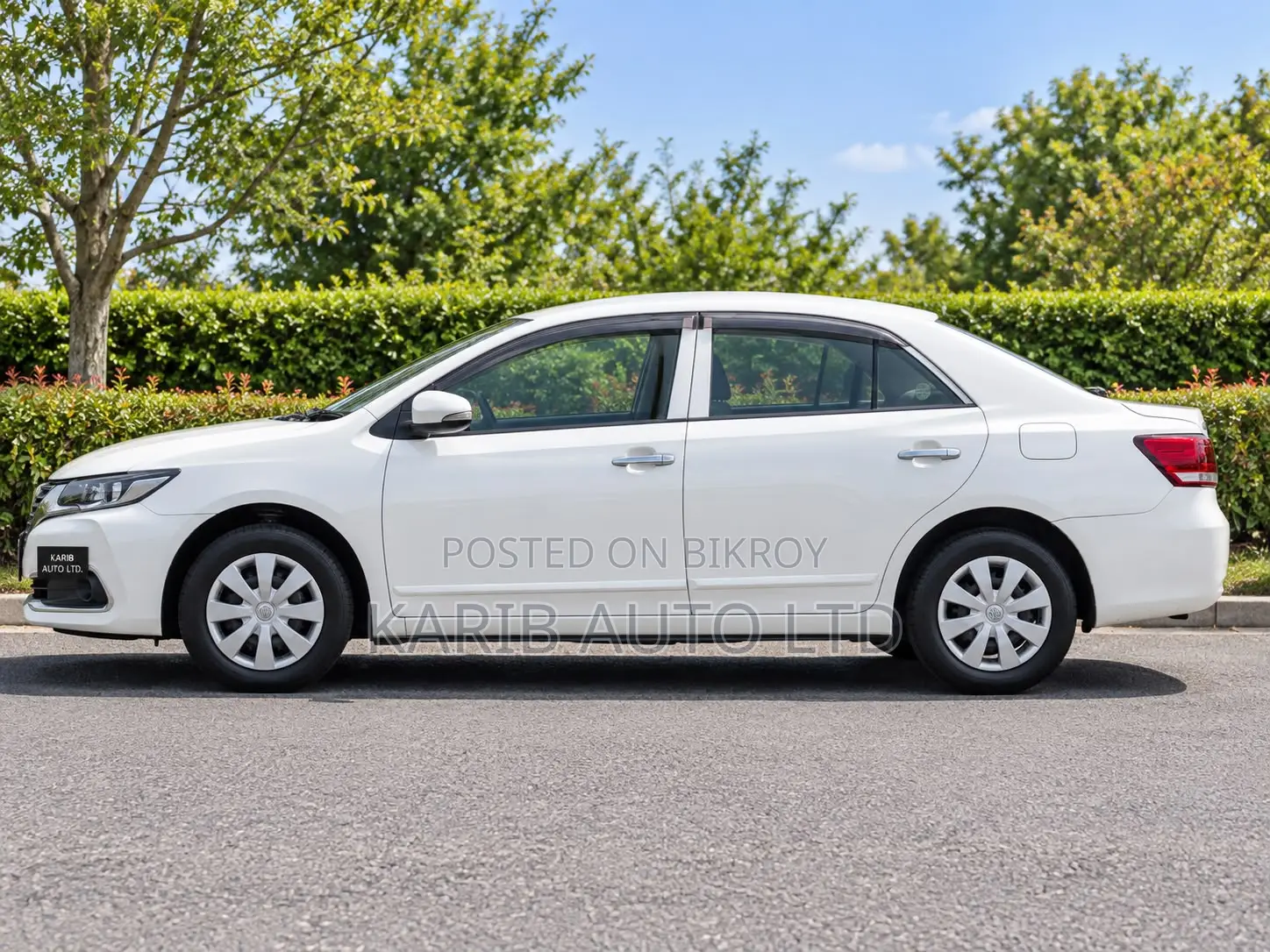 Toyota Premio 1.5 FWD 2020 White