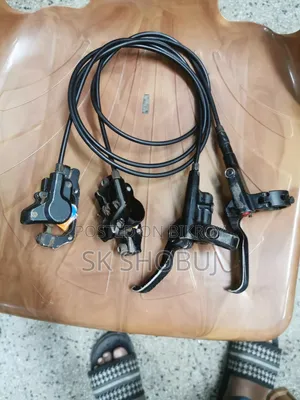 এক জোড়া ওয়াল ব্রেক