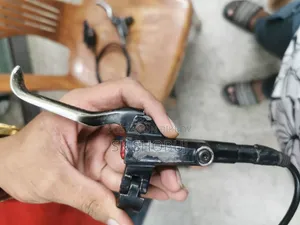 এক জোড়া ওয়াল ব্রেক
