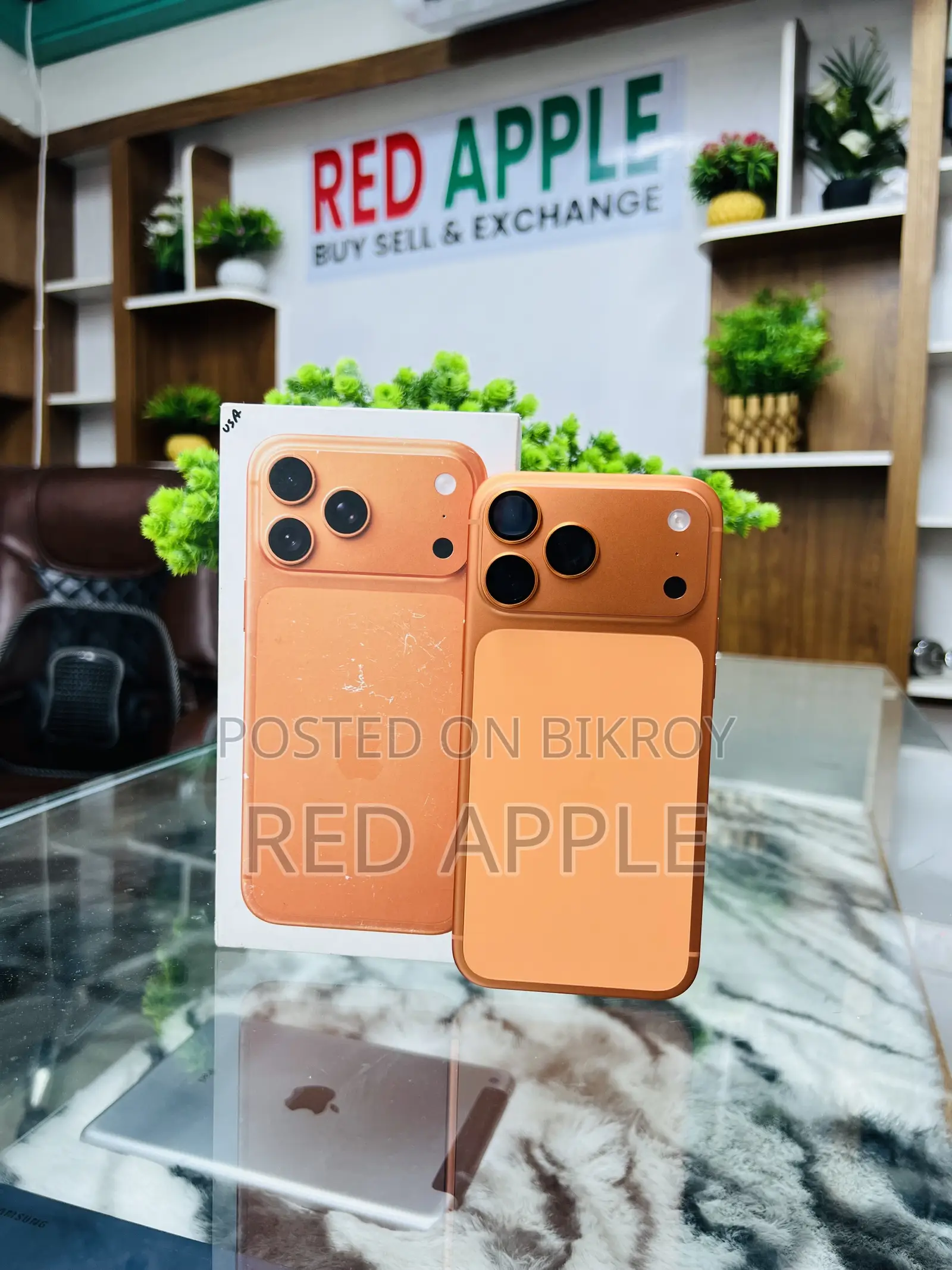 অ্যাপল আইফোন ১৭ প্রো ম্যাক্স ২৫৬ জিবি অরেঞ্জ