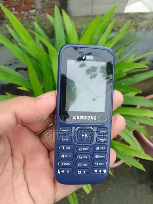 নতুন স্যামসাং বি৩১০ কালো
