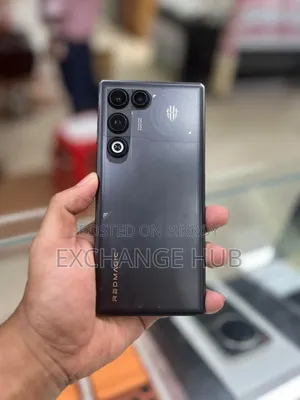 জেডটিই নুুবিয়া রেডম্যাজিক ১১ এয়ার ৫১২ জিবি কালো