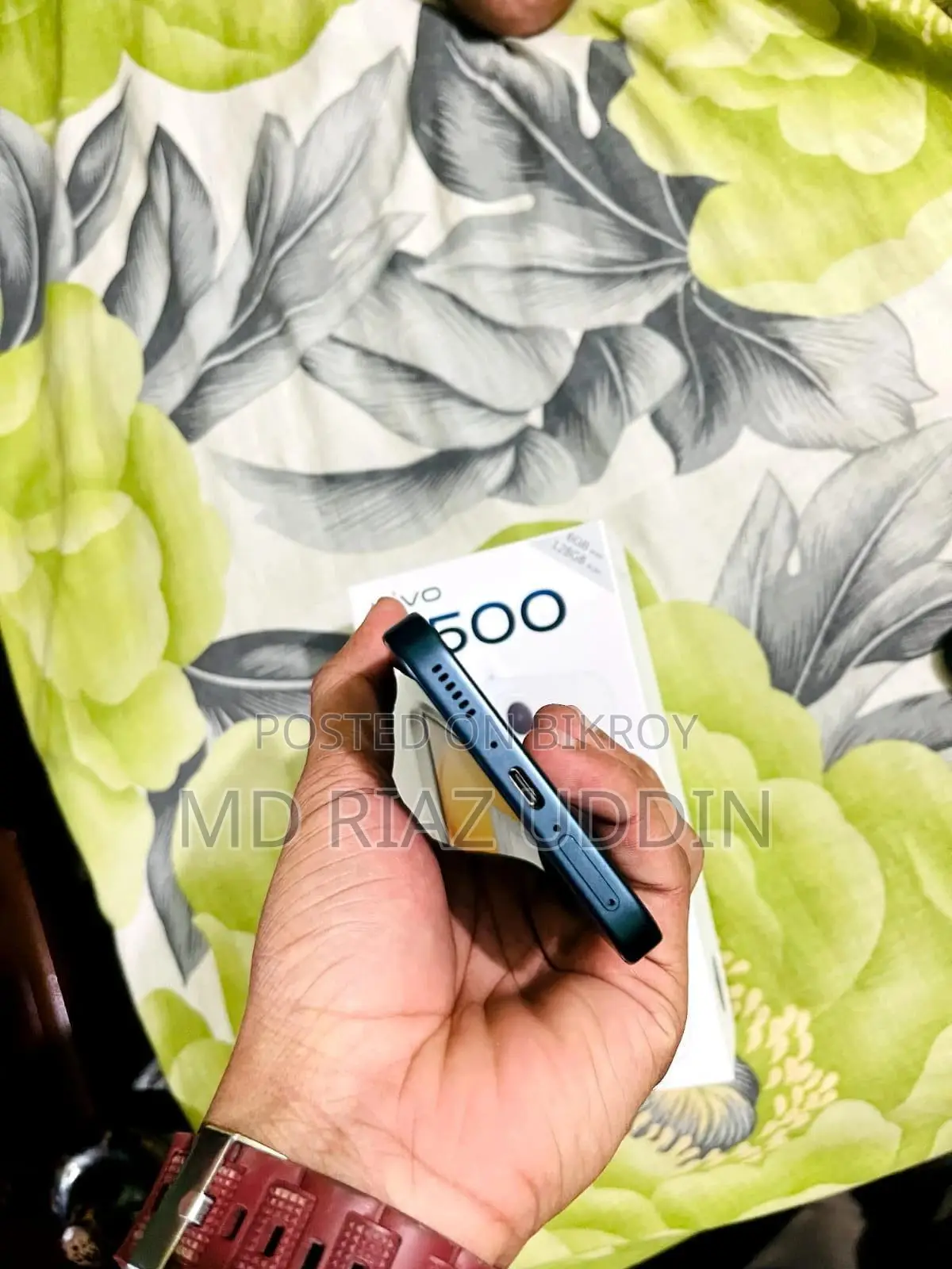 Vivo Y500 ১২৮ জিবি ব্লু