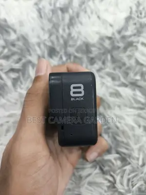 গো প্রো ৮ ব্ল্যাক