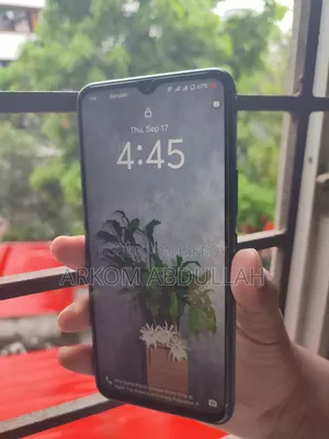 Vivo Y17s ১২৮ জিবি কালো