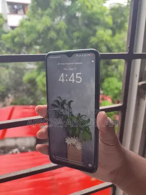 Vivo Y17s ১২৮ জিবি কালো