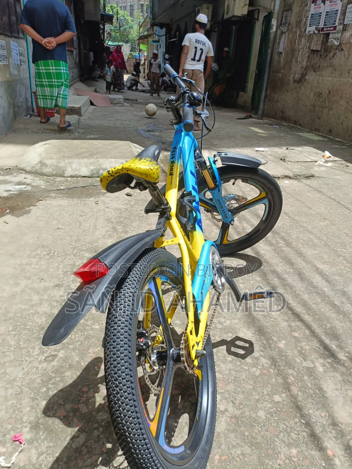 Akig Cycle